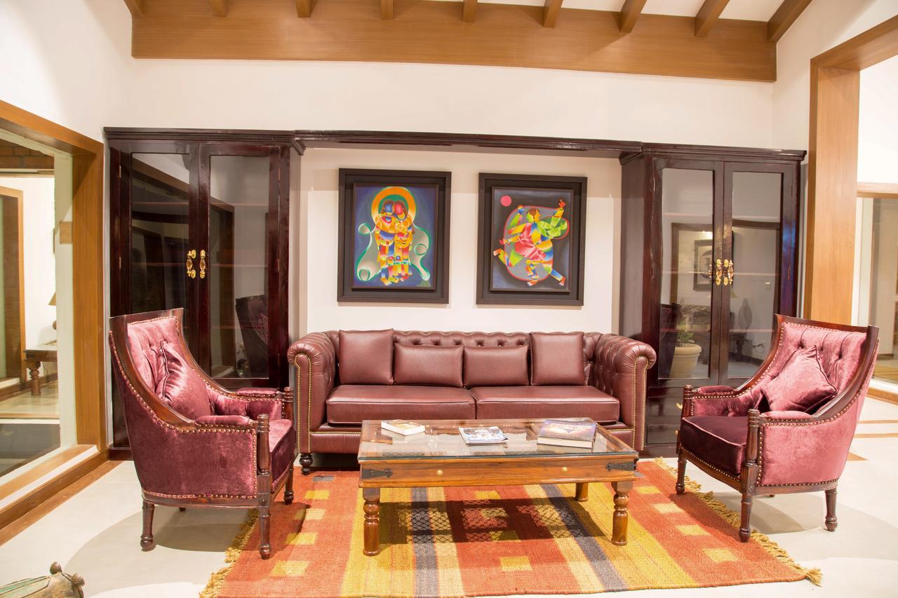 Miraaya Wellness And Golf Resort Chitwan Ngoại thất bức ảnh