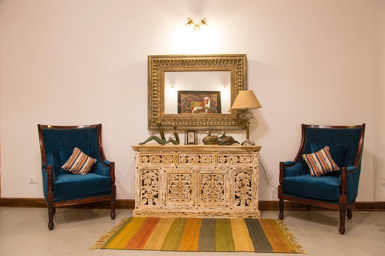 Miraaya Wellness And Golf Resort Chitwan Ngoại thất bức ảnh